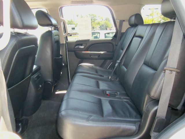 2009 GMC Yukon Wagon SE