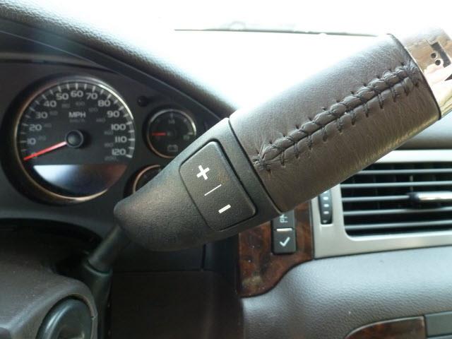 2010 GMC Yukon EX Sedan 4D