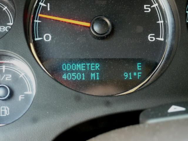 2010 GMC Yukon EX Sedan 4D