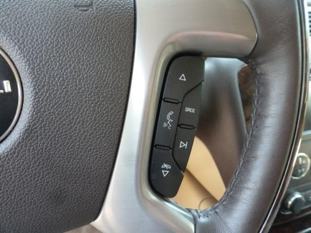 2010 GMC Yukon EX Sedan 4D