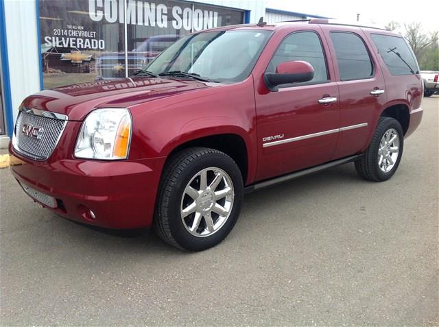 2010 GMC Yukon EX Sedan 4D