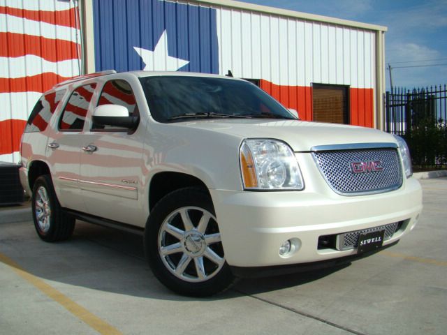 2011 GMC Yukon 4wd