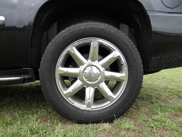 2012 GMC Yukon LS NICE