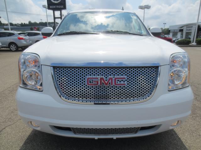 2012 GMC Yukon EX Sedan 4D