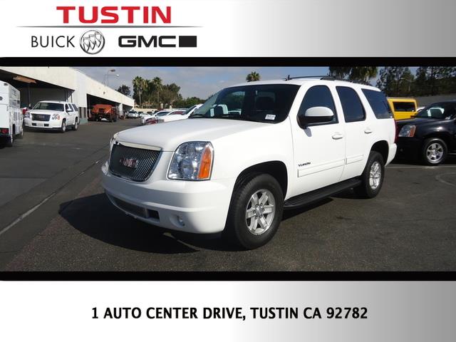 2012 GMC Yukon 4X4 Sunroof, Leather
