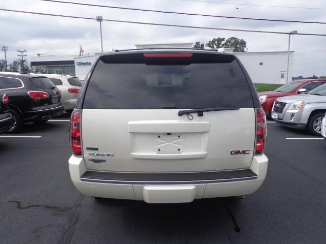 2012 GMC Yukon Unknown