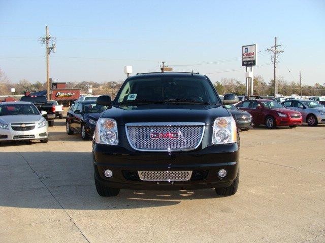2012 GMC Yukon EX Sedan 4D
