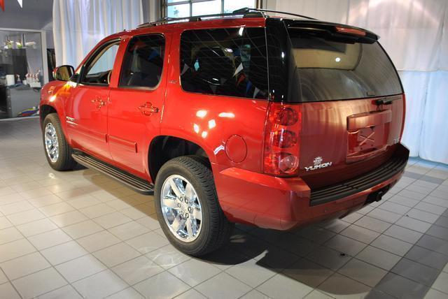 2013 GMC Yukon LS Flex Fuel 4x4 This Is One Of Our Best Bargains