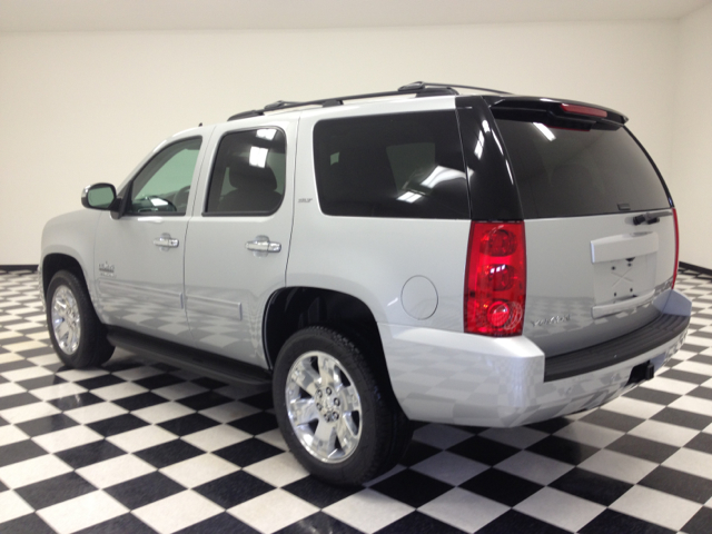 2013 GMC Yukon Super