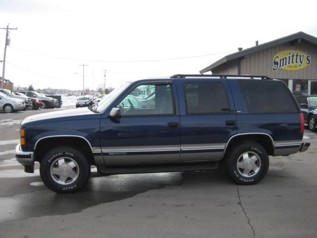 1999 GMC Yukon Denali EX Automatic W/leatherdvd RES