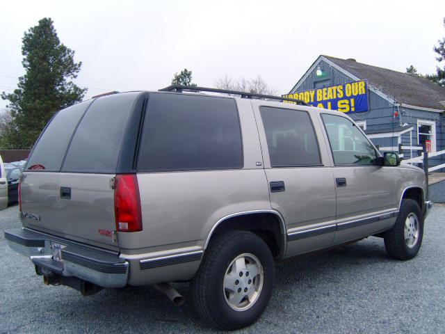 1999 GMC Yukon Denali SLT
