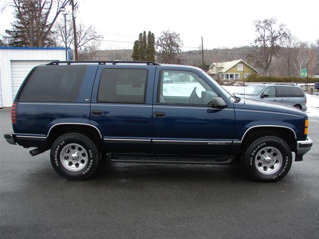 1999 GMC Yukon Denali 2 Dr SC2 Coupe