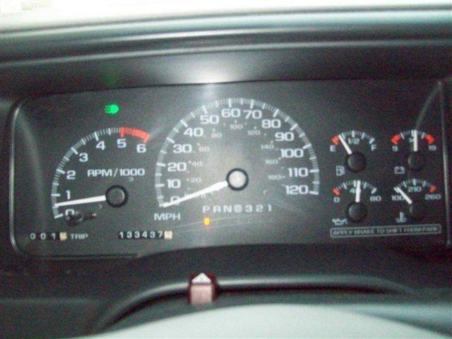 2000 GMC Yukon Denali Unknown