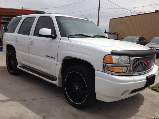2002 GMC Yukon Denali GLS PZEV