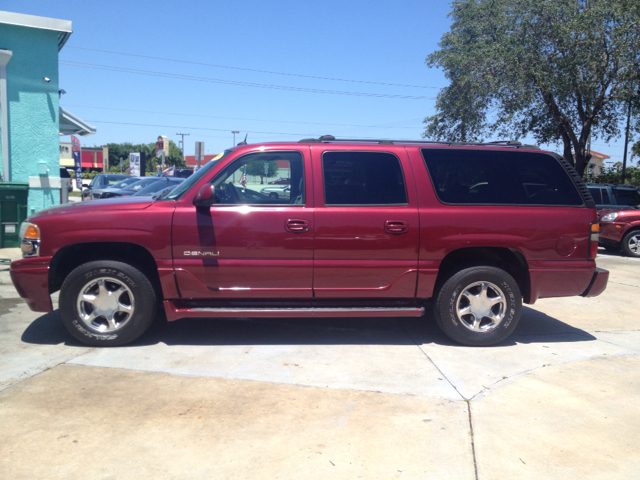 2005 GMC Yukon Denali Sport 4WD