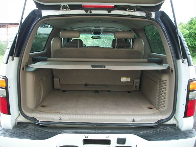 2005 GMC Yukon Denali 1LT Factory Warranty