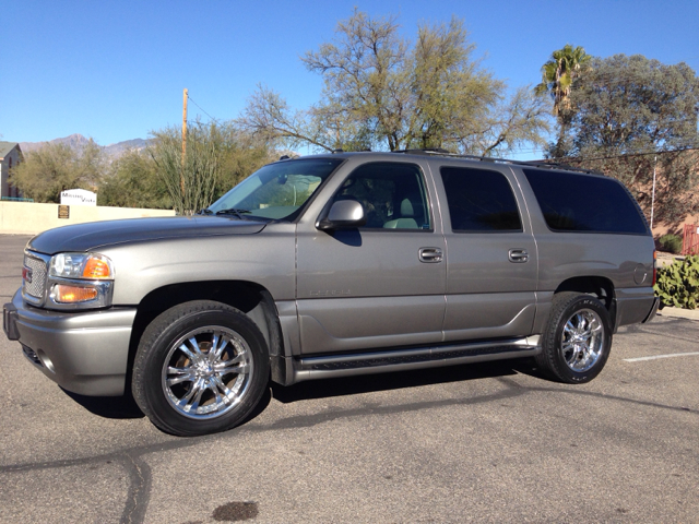 2005 GMC Yukon Denali Sport 4WD