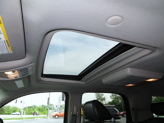 2008 GMC Yukon Denali EX - DUAL Power Doors