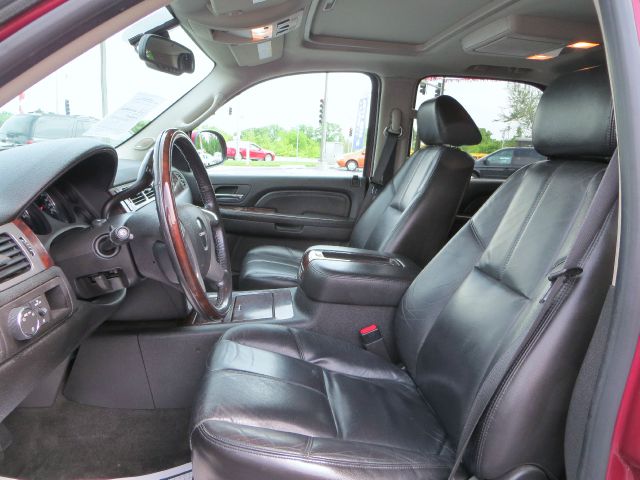 2008 GMC Yukon Denali EX - DUAL Power Doors