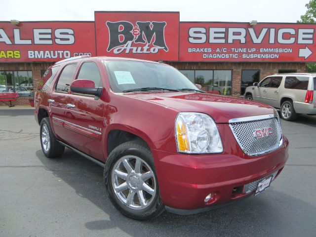 2008 GMC Yukon Denali EX - DUAL Power Doors
