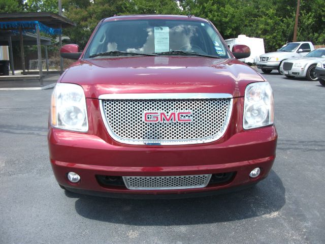 2008 GMC Yukon Denali 4wd