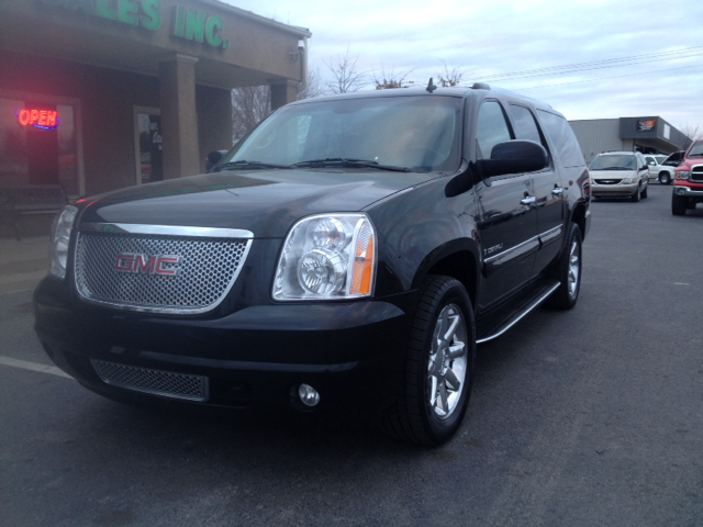 2008 GMC Yukon Denali SLT Extra Cab