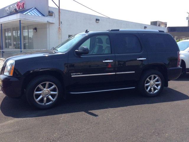2010 GMC Yukon Denali Ram 3500 Diesel 2-WD