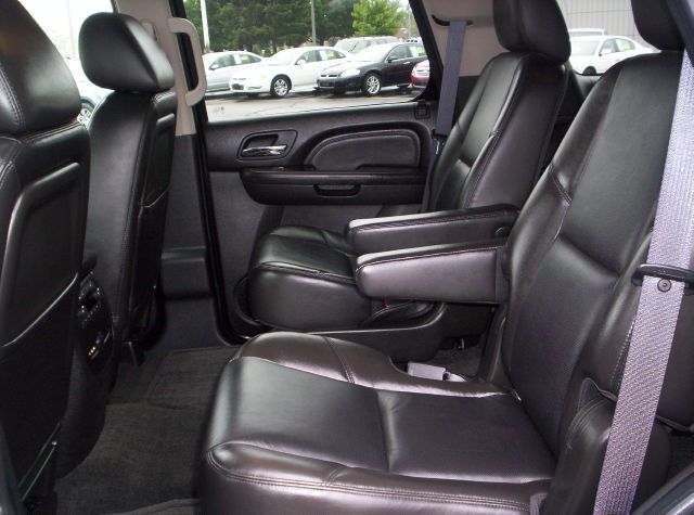 2011 GMC Yukon Denali Ram 3500 Diesel 2-WD