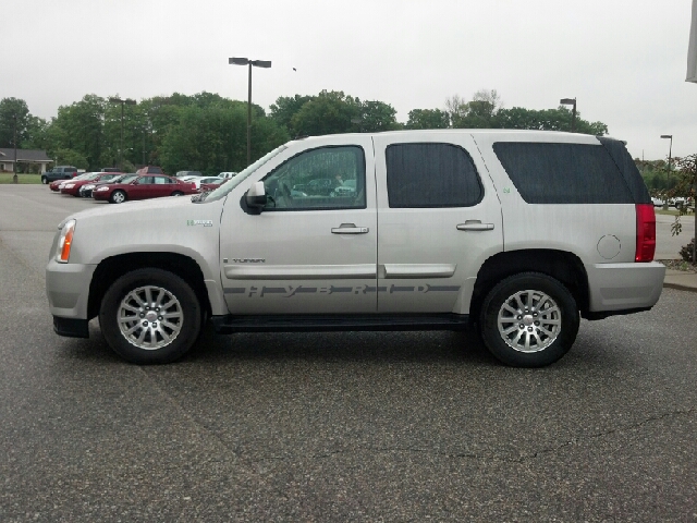 2008 GMC Yukon Hybrid 4DR SDN I4 EX AT