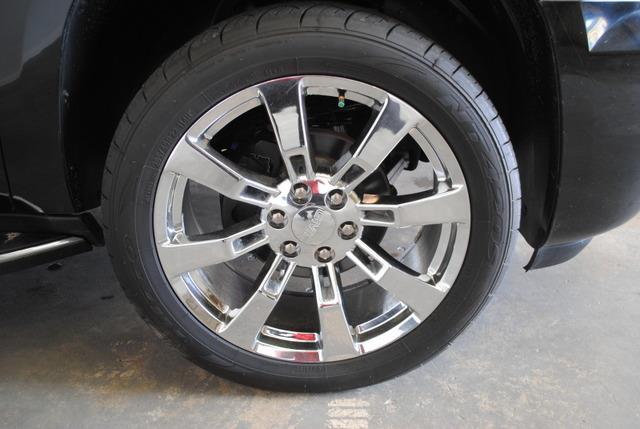 2010 GMC Yukon Hybrid EX Sedan 4D