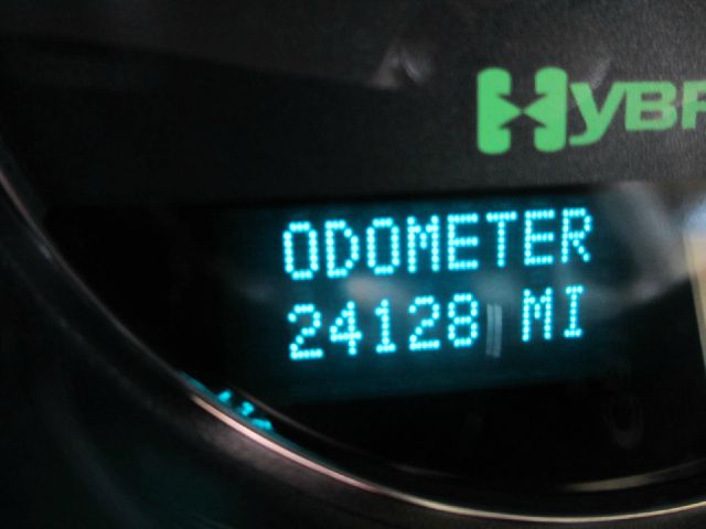 2011 GMC Yukon Hybrid LT, Z71, Crewcab