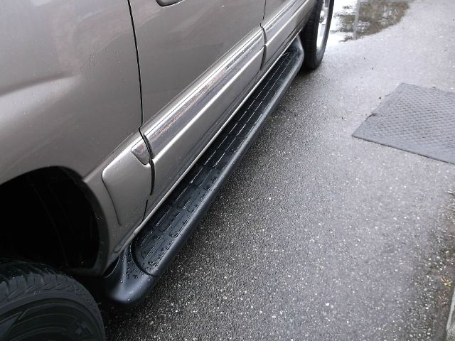 2000 GMC Yukon XL C350 4dr Sdn 3.5L Sport RWD Sedan