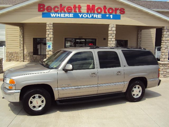 2000 GMC Yukon XL C350 4dr Sdn 3.5L Sport RWD Sedan