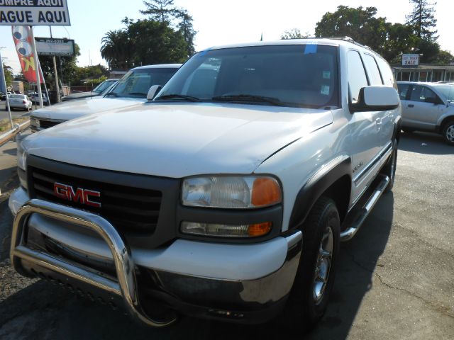 2001 GMC Yukon XL C350 4dr Sdn 3.5L Sport RWD Sedan