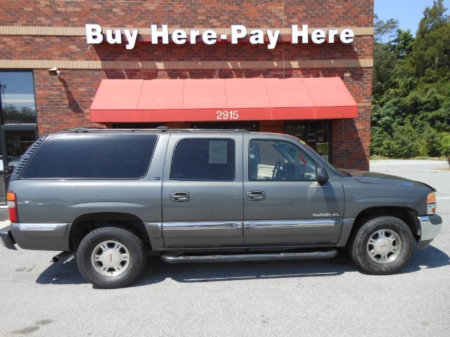 2001 GMC Yukon XL Crew Cab Amarillo 4X4