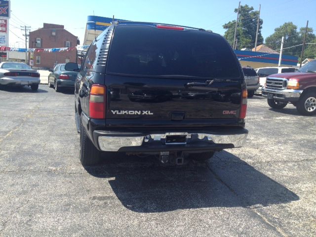 2001 GMC Yukon XL Premium Luxury Collection AWD