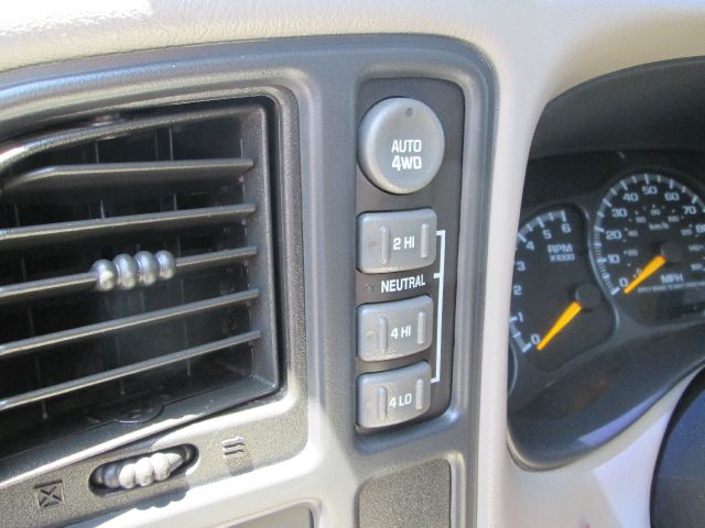 2001 GMC Yukon XL Ml550 Sport Utility 4D