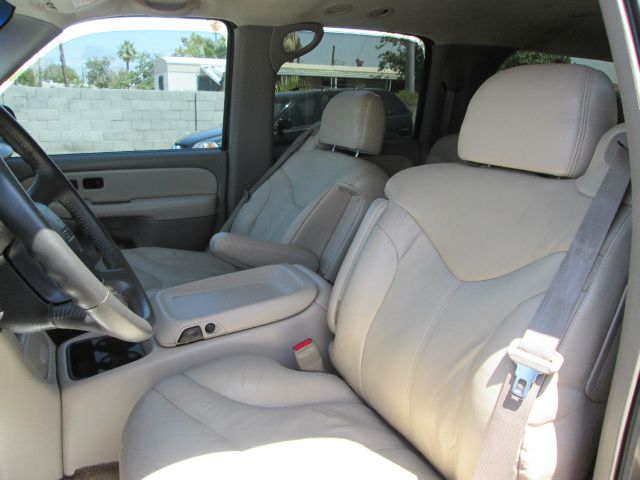 2001 GMC Yukon XL Ml550 Sport Utility 4D