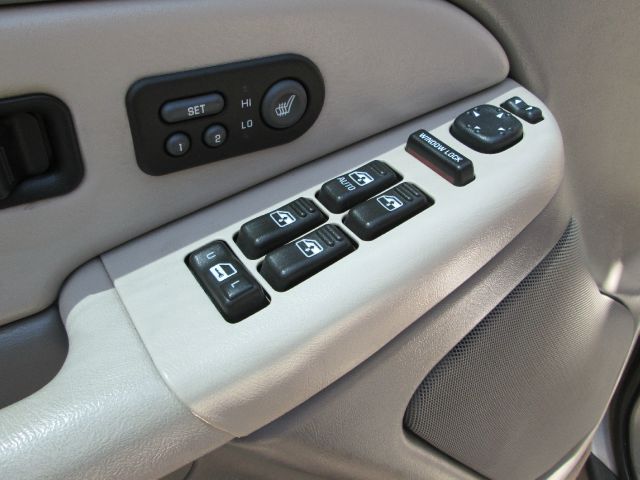 2001 GMC Yukon XL Ml550 Sport Utility 4D