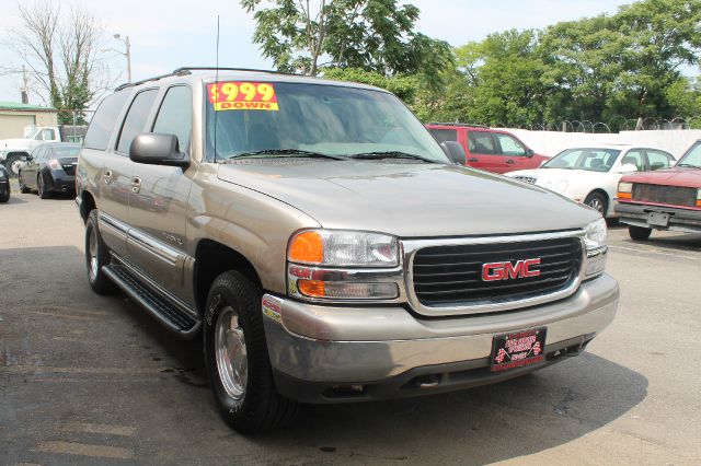 2001 GMC Yukon XL C350 4dr Sdn 3.5L Sport RWD Sedan