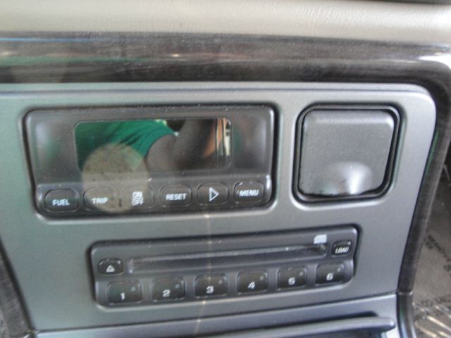 2001 GMC Yukon XL EX Sedan 4D