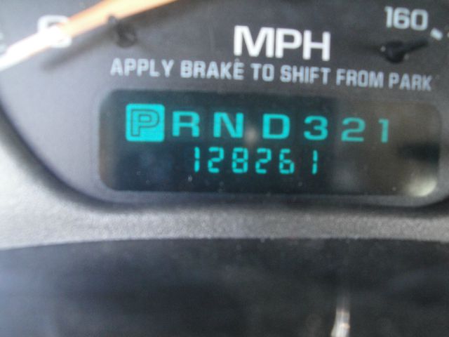 2001 GMC Yukon XL EX Sedan 4D