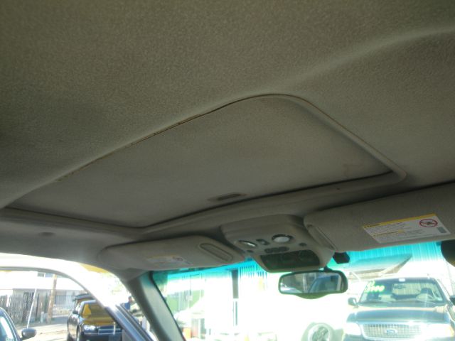 2001 GMC Yukon XL EX Sedan 4D