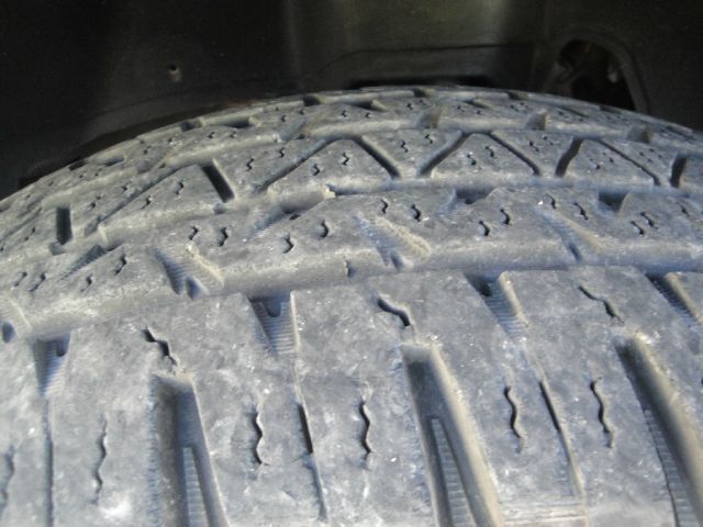 2001 GMC Yukon XL EX Sedan 4D