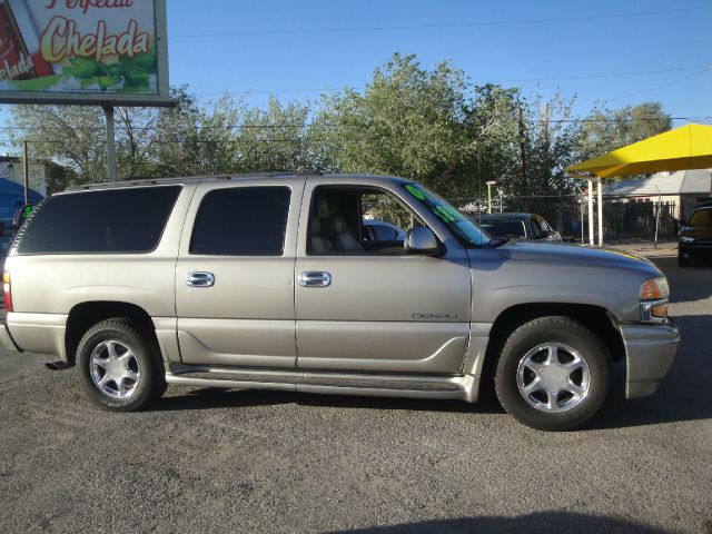 2001 GMC Yukon XL EX Sedan 4D