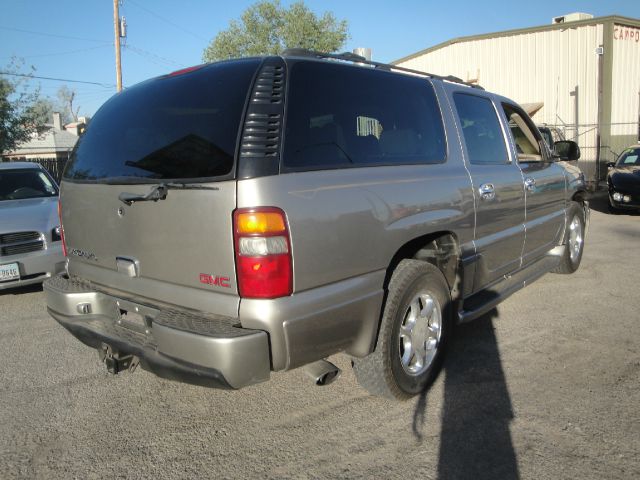 2001 GMC Yukon XL EX Sedan 4D