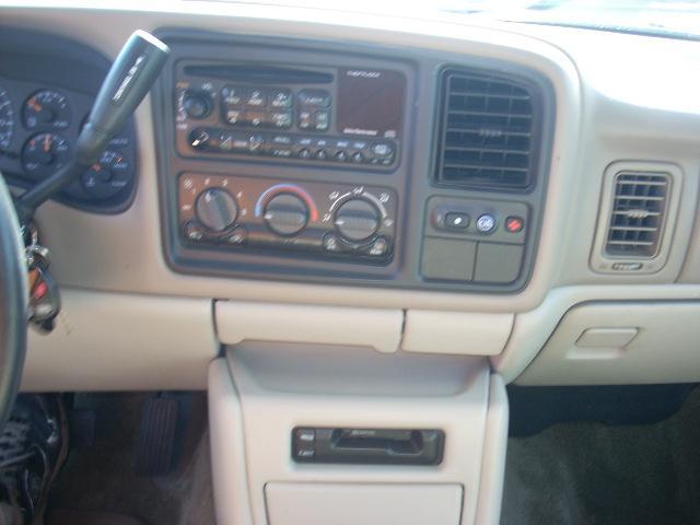 2001 GMC Yukon XL SLT