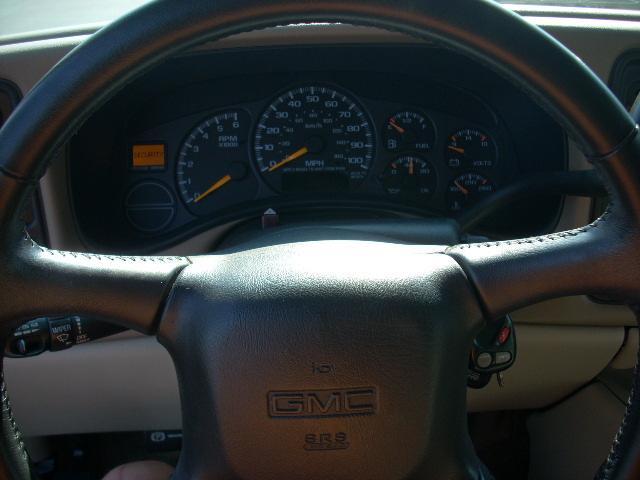2001 GMC Yukon XL SLT