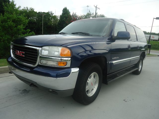 2001 GMC Yukon XL C350 4dr Sdn 3.5L Sport RWD Sedan
