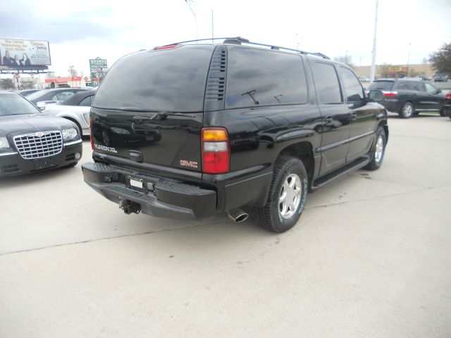 2001 GMC Yukon XL LS NICE